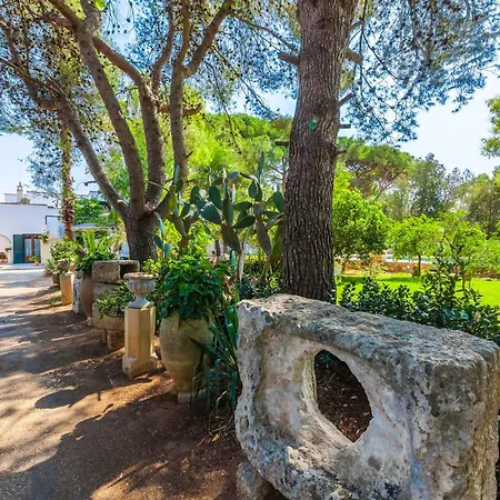 Portico E Aranci Spongano